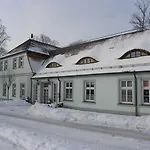 Internat Schloss Spiegelberg 3* Neustadt