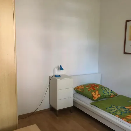 Bed and breakfast Internat Schloss Spiegelberg