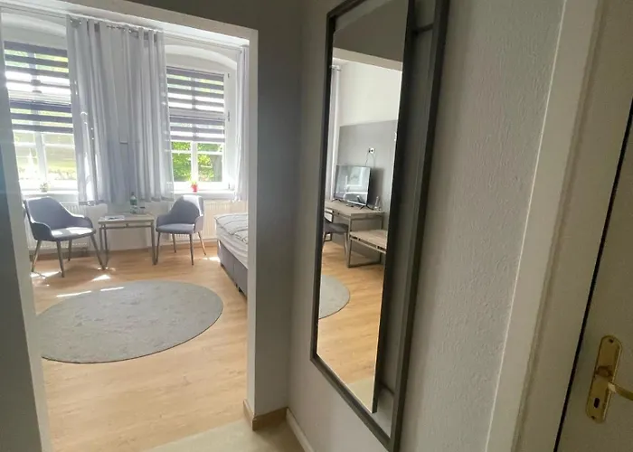 Internat Schloss Spiegelberg Bed & Breakfast