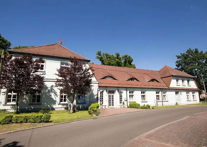 Internat Schloss Spiegelberg Bed & Breakfast Neustadt (Dosse)