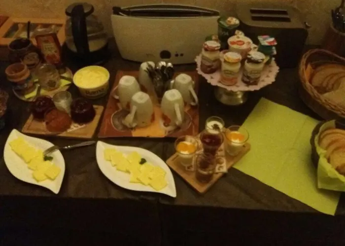 Internat Schloss Spiegelberg Nocleg ze śniadaniem 3*